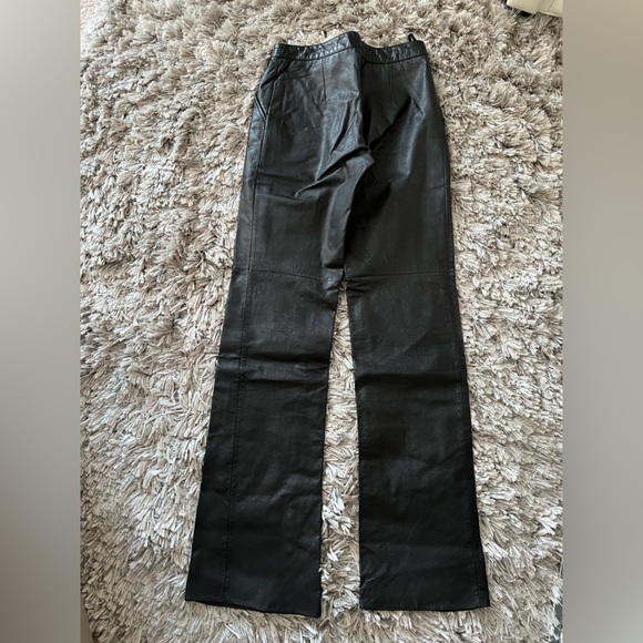 Danier Black Leather Wide Leg Pants 🖤 - Picture 6 of 10